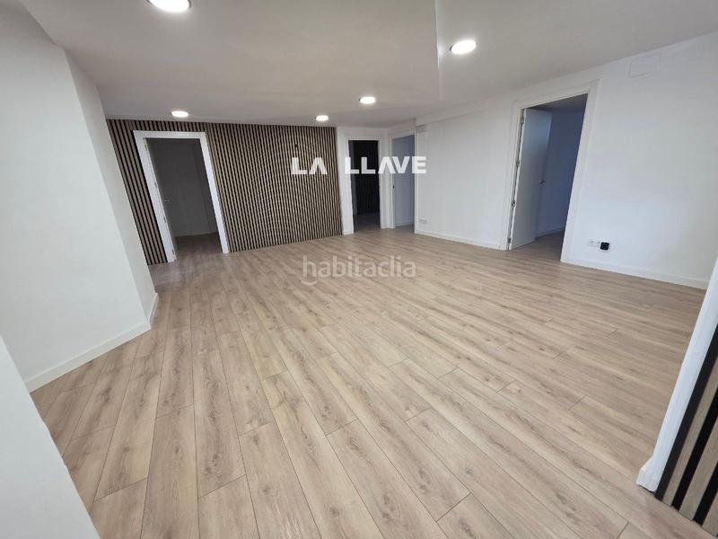 Foto 0e370c46-6d27-42b0-8c72-c1da22ed003b. Local commercial dans Mercat-Mas Moixa Blanes