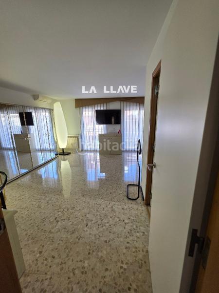 Foto 72e936d7-9547-4ba6-a170-04b90ee2358a. Flat with heating parking in Centre Lloret de Mar