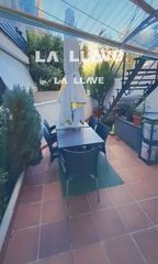 Etagenwohnung in Els Pavos