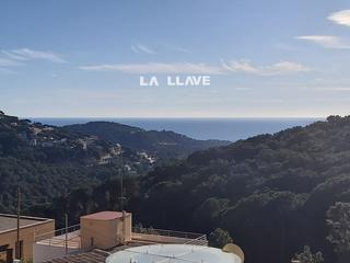 Casa a Serra Brava. Oportunidad en serra brava con terreno de 800m2 con vistas al ma