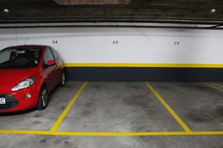 Parking voiture  Carmen martin gaite. Plaza garaje en propiedad situada en avda. carmen martn gaite.