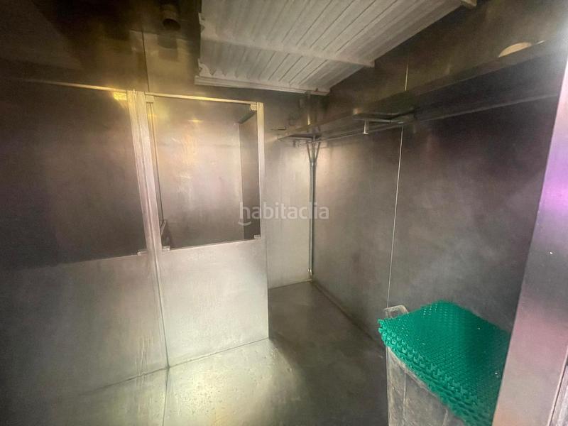 Foto b6ffcaee-31ee-43a5-853e-32ec92b3801f. Local commercial dans El Carrascal Leganés