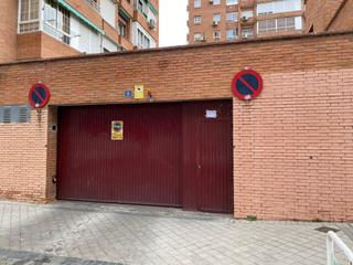 Aparcament cotxe  Calle polonia. Venta plaza garaje en propiedad