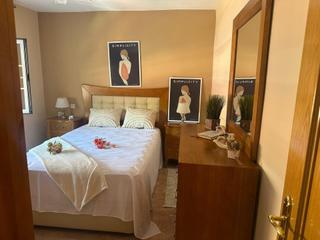 Piso  Calle del alhelí. Piso en venta en las flores