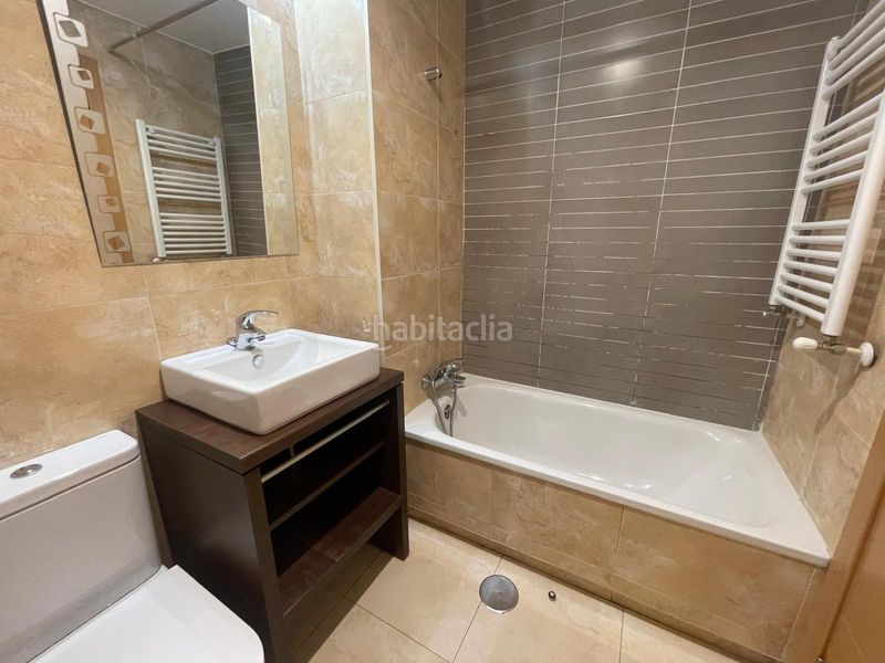 Foto daa39a2c-b23b-4574-98f6-c556517c724a. Location appartement avec chauffage parking piscine dans Getafe
