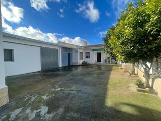 Casa a Talavera la Nueva. Casa en venta en talavera de la reina