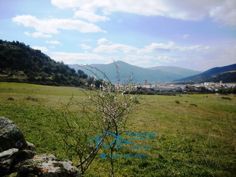 Foto 7031447d-f881-40c7-9b3e-bb9428b64399. Wohngrundstück in Cebreros