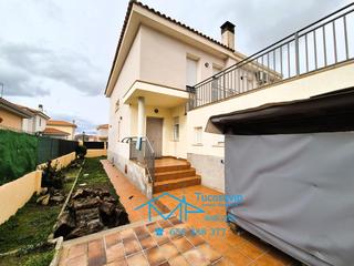Maison à Barraco (El). Chalet pareado en el barraco