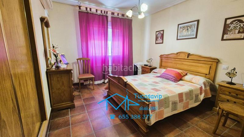 Foto f1b7ee1f-63ae-47b3-b287-431f6cf4963f. Casa chalet con piscina en Pelayos de la Presa