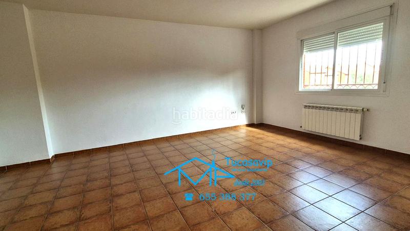 Foto 7951cc90-8fea-46bb-a12c-e478ae7f48a8. Casa bifamiliare con riscaldamento in San Martín de Valdeiglesias