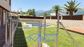 Semi detached house in Adrada (La). Chalet adosado en la adrada