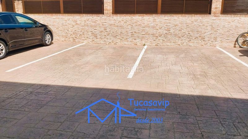 Foto c341842c-9255-4172-a248-99934e9b2853. Casa adossada amb aparcament piscina a Adrada (La)