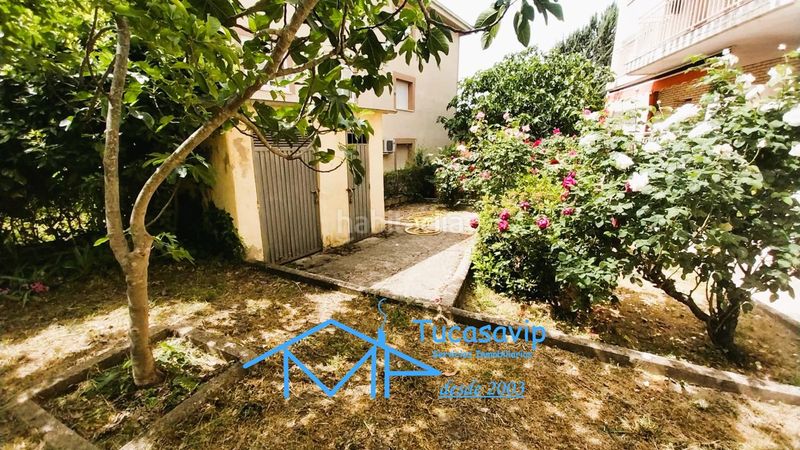 Foto a6374680-fa19-4fc8-961b-98b62772a3ac. Pis amb calefacció aparcament a Adrada (La)