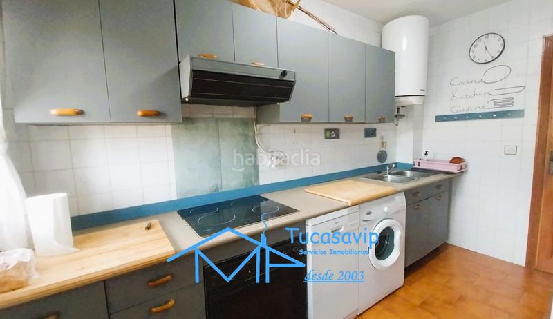 Foto b9584ffa-2abf-4ae9-9646-8d8cc084ef73. Pis amb calefacció aparcament a Adrada (La)