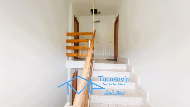 Foto f7ce2b2e-21bb-46de-a4bc-611a5e2dad7c. Pis amb calefacció aparcament a Adrada (La)