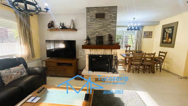 Foto db9a944c-94dc-41e3-985e-c422b26eed92. Casa amb calefacció piscina a Cebreros