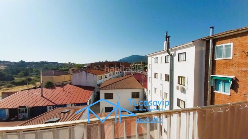 Foto b423916b-4483-4353-8943-7e8d515dbd18. Pis amb calefacció aparcament a Tiemblo (El)