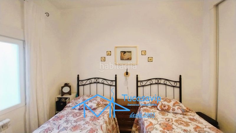Foto c094480a-eaf8-440a-b04f-053cbc92786d. Planta baixa a Adrada (La)