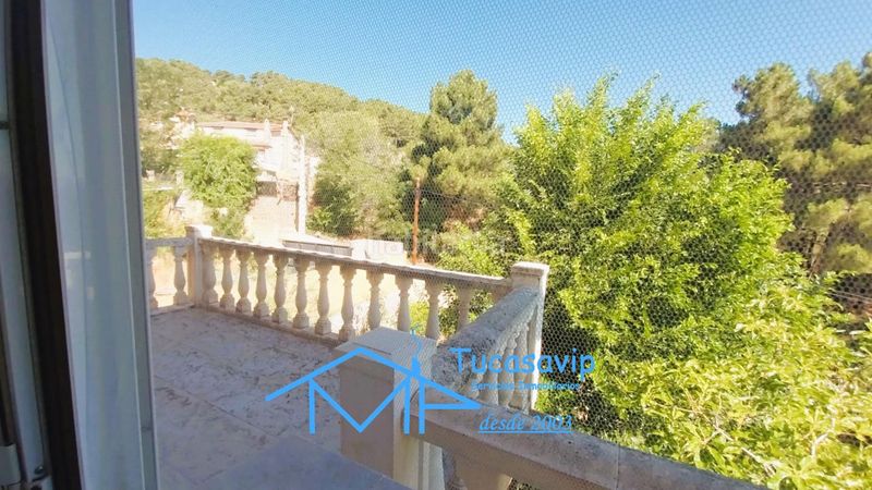 Foto f4c7e8ea-f0fe-4e8c-bd0d-91421a8430a5. Casa a Tiemblo (El)