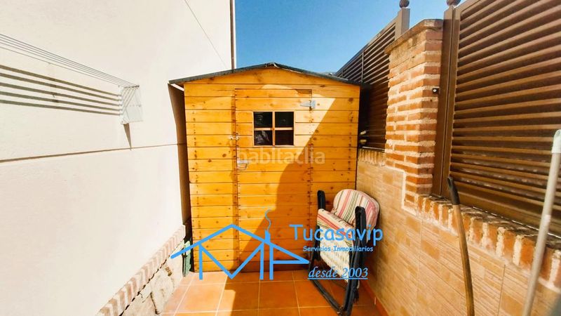 Foto edd4071c-03b3-4b66-8302-e8fa26eb489a. Casa aparellada amb aparcament piscina a Adrada (La)