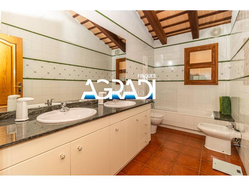 Foto 439db052-8f1a-44f8-9846-3f76ceb35b9d. Masia amb calefacció aparcament a Sant Antoni de Vilamajor