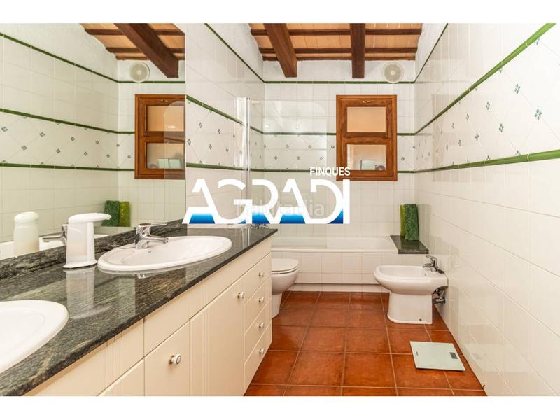 Foto 6ba79ca1-7102-424b-99cf-1cb35a71a811. Masia amb calefacció aparcament a Sant Antoni de Vilamajor