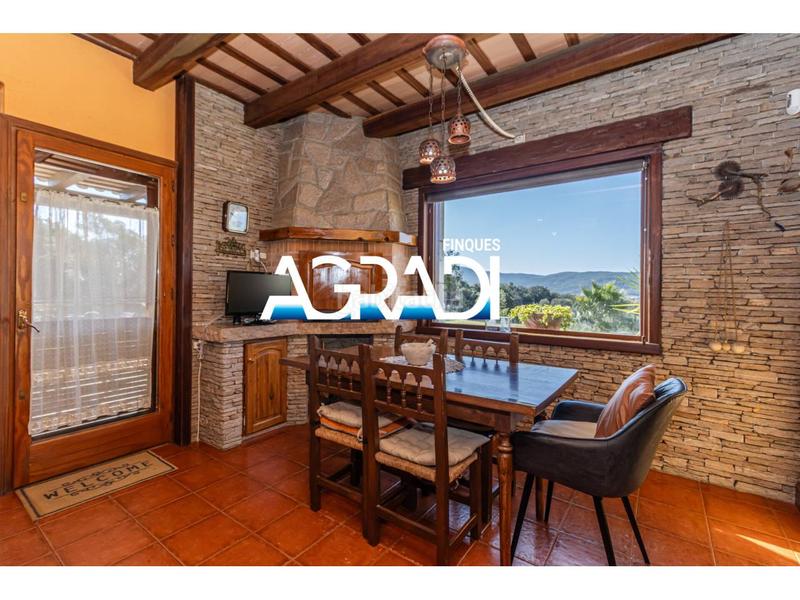 Foto 7a7b1707-8577-4f15-b89f-4ebc8fecfdbf. Masia amb calefacció aparcament a Sant Antoni de Vilamajor