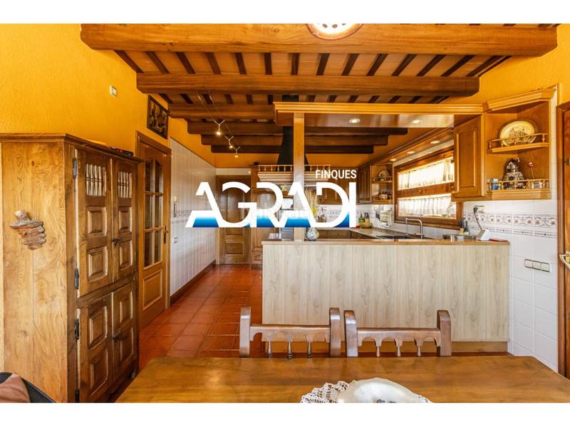 Foto 8bd68fed-5e5e-48eb-8820-954a837f2594. Masia amb calefacció aparcament a Sant Antoni de Vilamajor