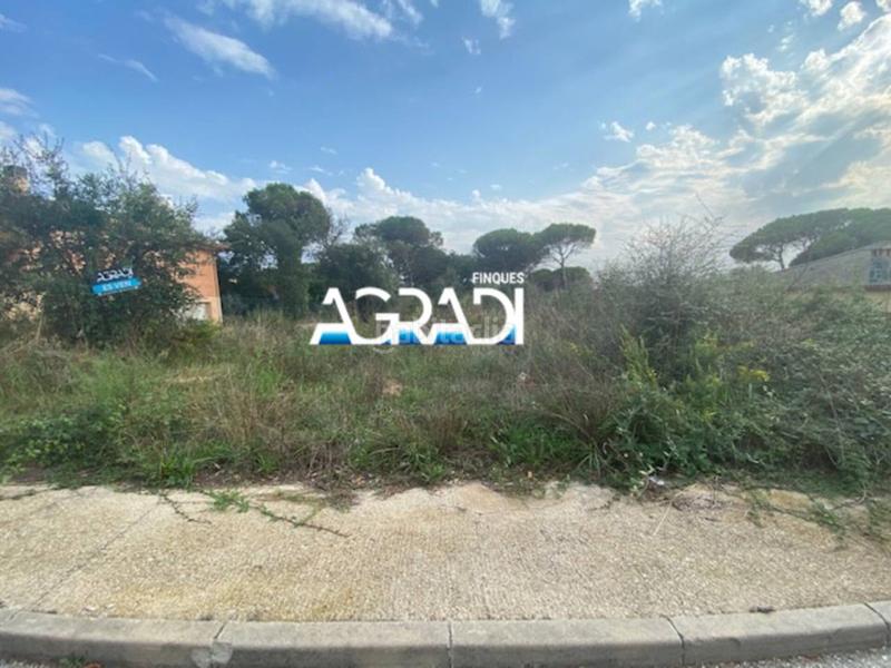Foto 3d84da27-5dbe-4ccf-a653-b3d8bfe4e086. Terrain résidentiel dans riu besos 12 dans La Goba Vidreres