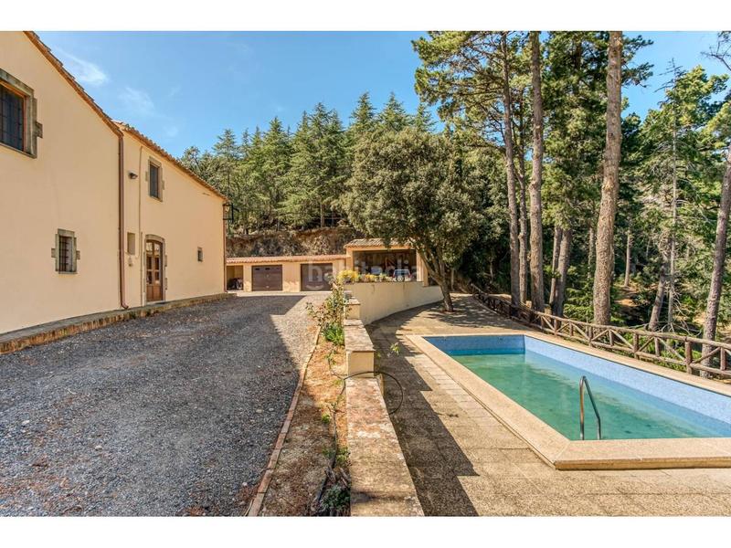 Foto 9f66ee1e-e797-402e-a64e-2552dd08574c. Masia a Tordera Tordera