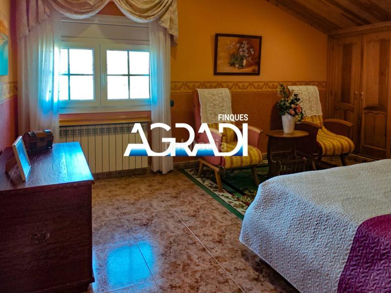 Foto 0c7f3c39-1d81-4290-8229-5e6a668e2f40. Xalet amb calefacció aparcament a Cardedeu