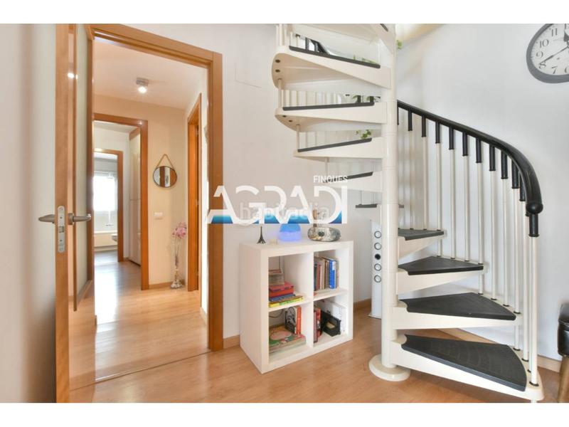 Foto 0149c5d8-bd1a-4b19-be35-2d3383fd79a7. Duplex con riscaldamento parcheggio in Cardedeu