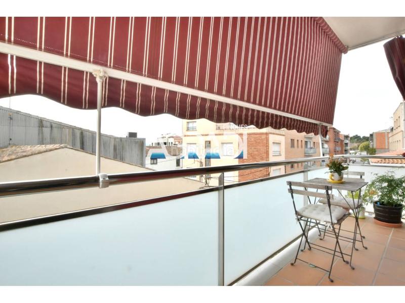 Foto 6bf01ba8-6a32-4c84-bf37-1e2b3d1ce8b0. Duplex con riscaldamento parcheggio in Cardedeu