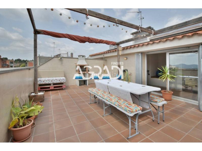 Foto 9e7c2cd1-979b-4c69-bb3b-469fdf78f5a2. Duplex con riscaldamento parcheggio in Cardedeu