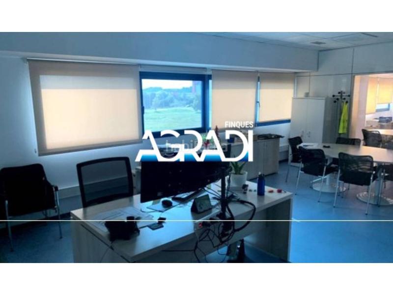 Foto 53d86edc-ecb3-4427-8774-db1349f58b53. Location bâtiment à usage industriel avec chauffage dans Granollers