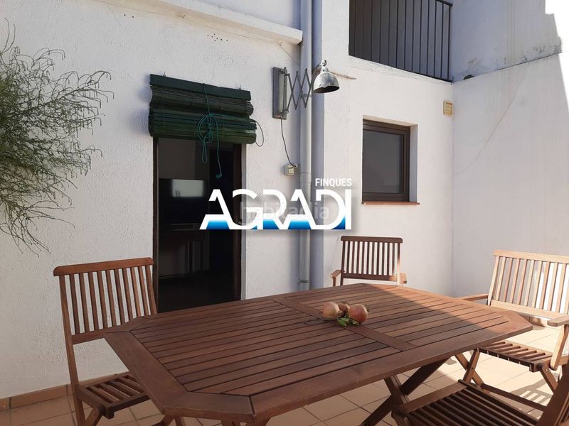 Foto 54e5923c-35d8-4a24-a748-973dbbf1f501. Casa amb aparcament a Ginestar