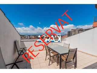 Zweistöckige Wohnung  Calle lluís vives. Duplex en venta en font verda.
