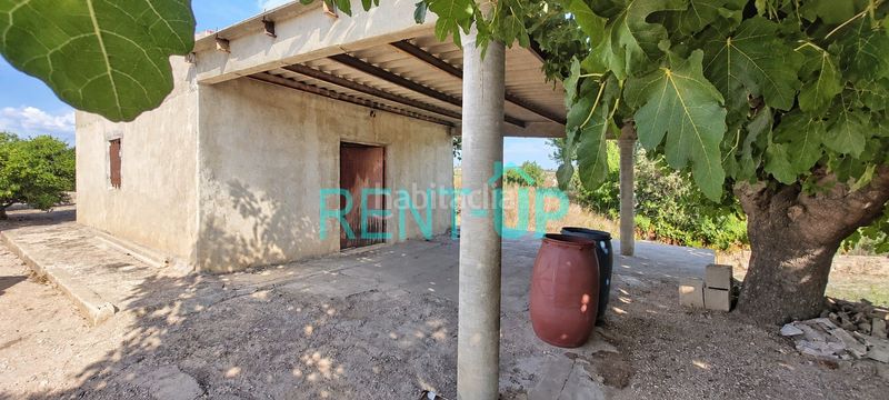 Foto 56070480-12f1-4447-85ca-5b8170f81855. Terreny residencial a Xàtiva
