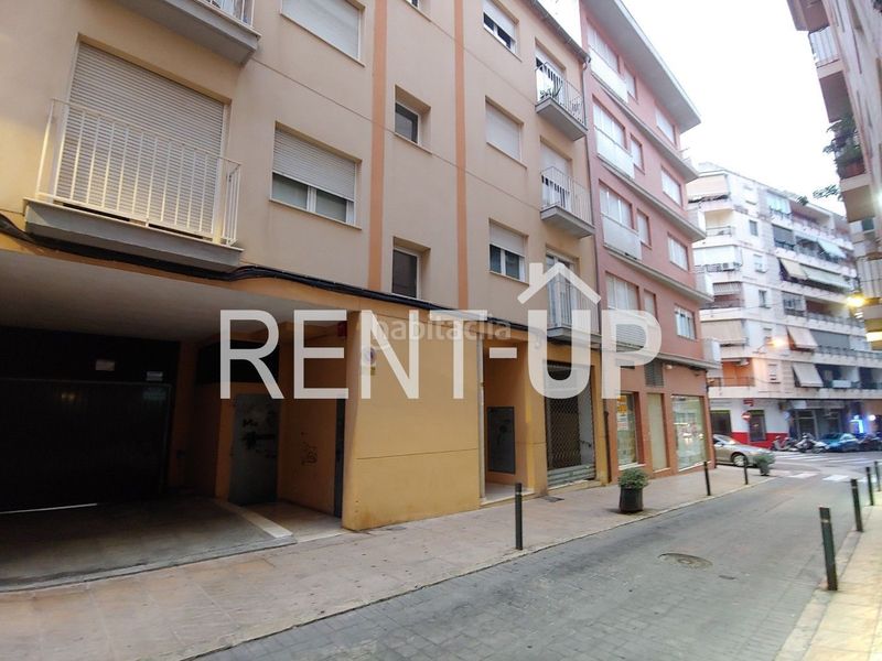 Foto 2b50a15f-83c3-4a3c-aac3-b7d926b40e2f. Aparcament cotxe a Xàtiva