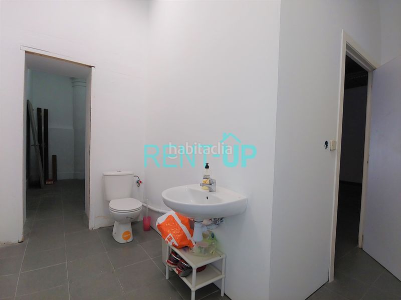 Foto 3d83d7f0-c634-4354-a76a-76f52d4e723e. Local comercial a Xàtiva