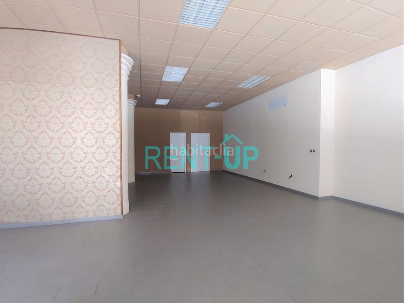 Foto 7774096d-5b6c-4c55-9c65-10669b00dd20. Local comercial a Xàtiva