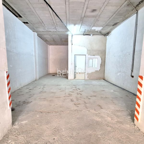 Foto 5489fefc-bb1b-4bdf-8b21-b1a7eb5b4ac3. Alquiler local comercial ideal para almacenaje y garaje privado en Xàtiva