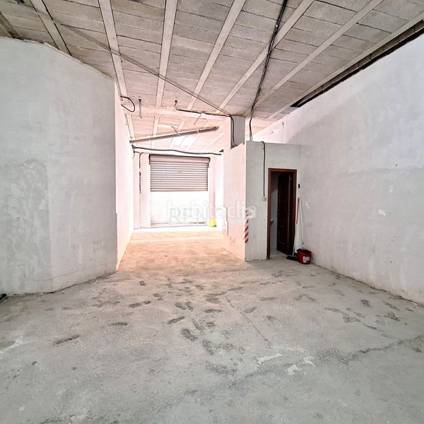 Foto f7cc8c78-201b-4a77-b3cd-0a489521a234. Alquiler local comercial ideal para almacenaje y garaje privado en Xàtiva