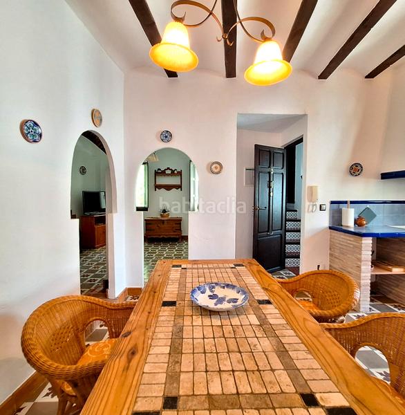 Foto 28328fc2-355d-4726-8628-2311c35f35ae. Casa con mucho encanto para entrar a vivir en Xàtiva