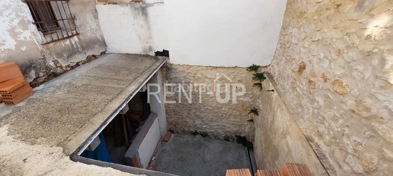 Foto c7d392f2-c925-4e3f-96af-5b8745db7455. Casa in Xàtiva