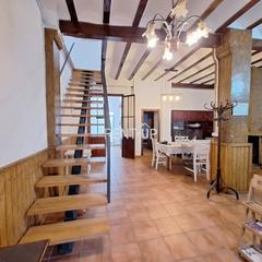 Maison à Rotglá y Corberá. Para entrar a vivir, semiamueblada con patio y dos terrazas