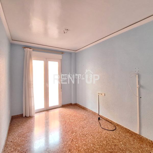 Foto a8db13f8-8bfd-4849-b7ca-a19a203a7309. Appartamento in Xàtiva