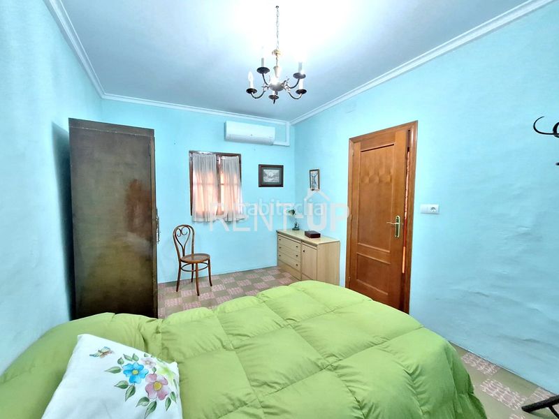 Foto 49b8ec7f-8481-4dc0-afda-989444cf91e2. Casa amb xemeneia calefacció a Xàtiva