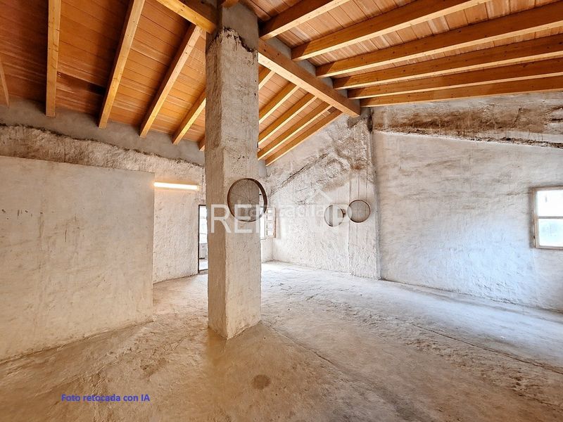 Foto cd94445f-b1a7-420d-a982-47d47cdcb37a. Casa amb xemeneia calefacció a Xàtiva