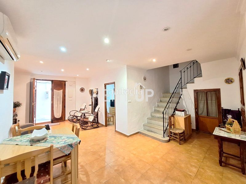 Foto d391d133-282a-46cb-8e24-4a07626798b3. Casa amb xemeneia calefacció a Xàtiva